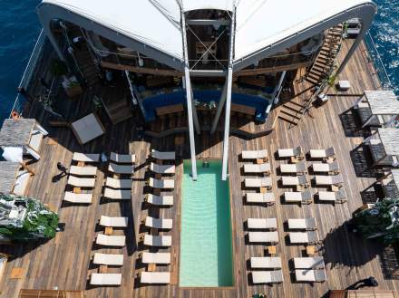 canua island daybed détente